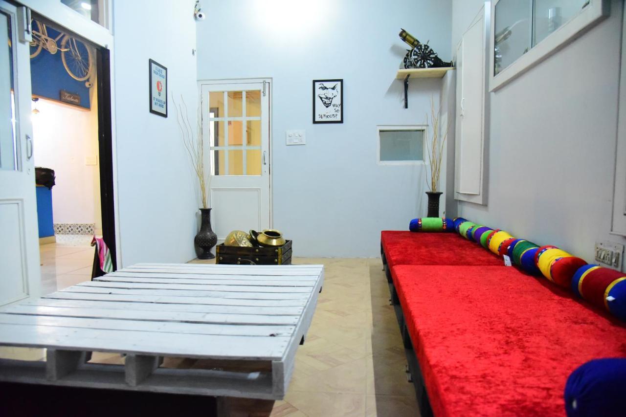 Nutz Backpackers Amritsar Exterior foto
